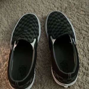 casual comfy slip on black and gray checkered vans